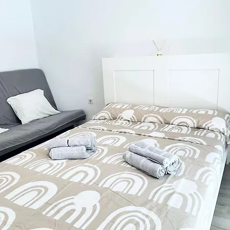 Apartamento Estudio En El Centro De By Bebalmy Torremolinos